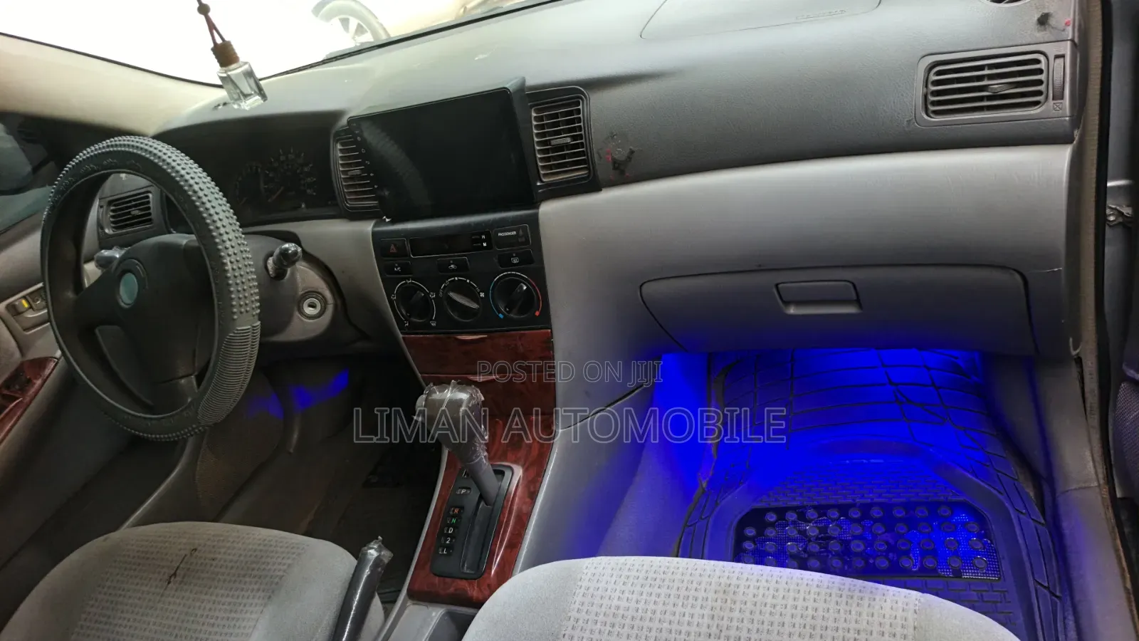 Toyota Corolla LE 2005 Silver