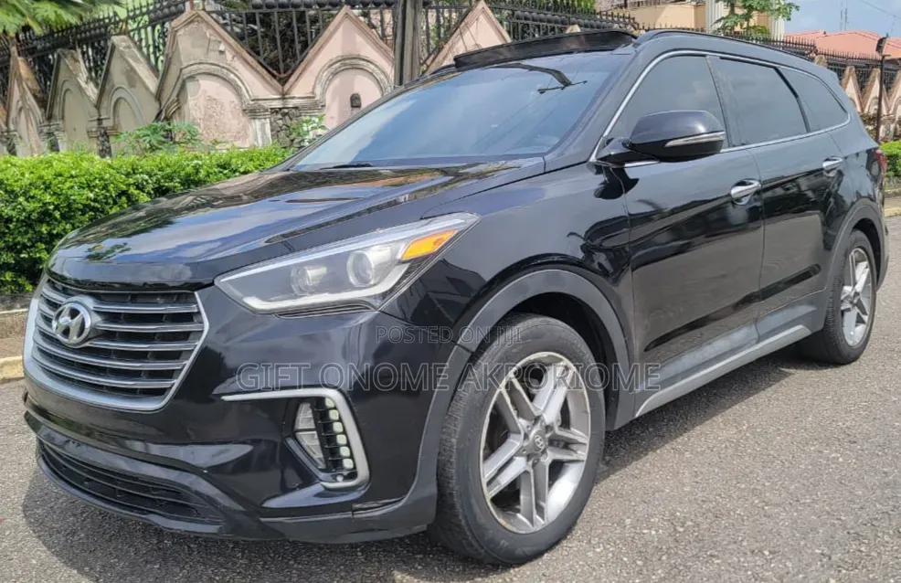 Hyundai Santa Fe 2018 Black
