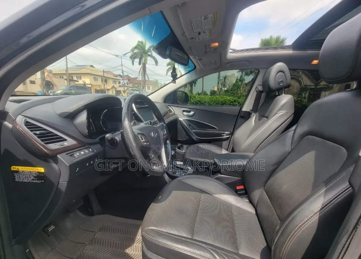 Hyundai Santa Fe 2018 Black
