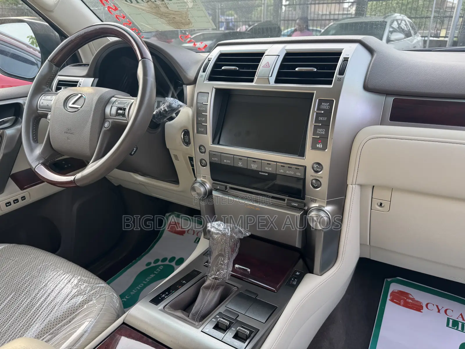 Lexus GX 460 Premium 2012 Gold