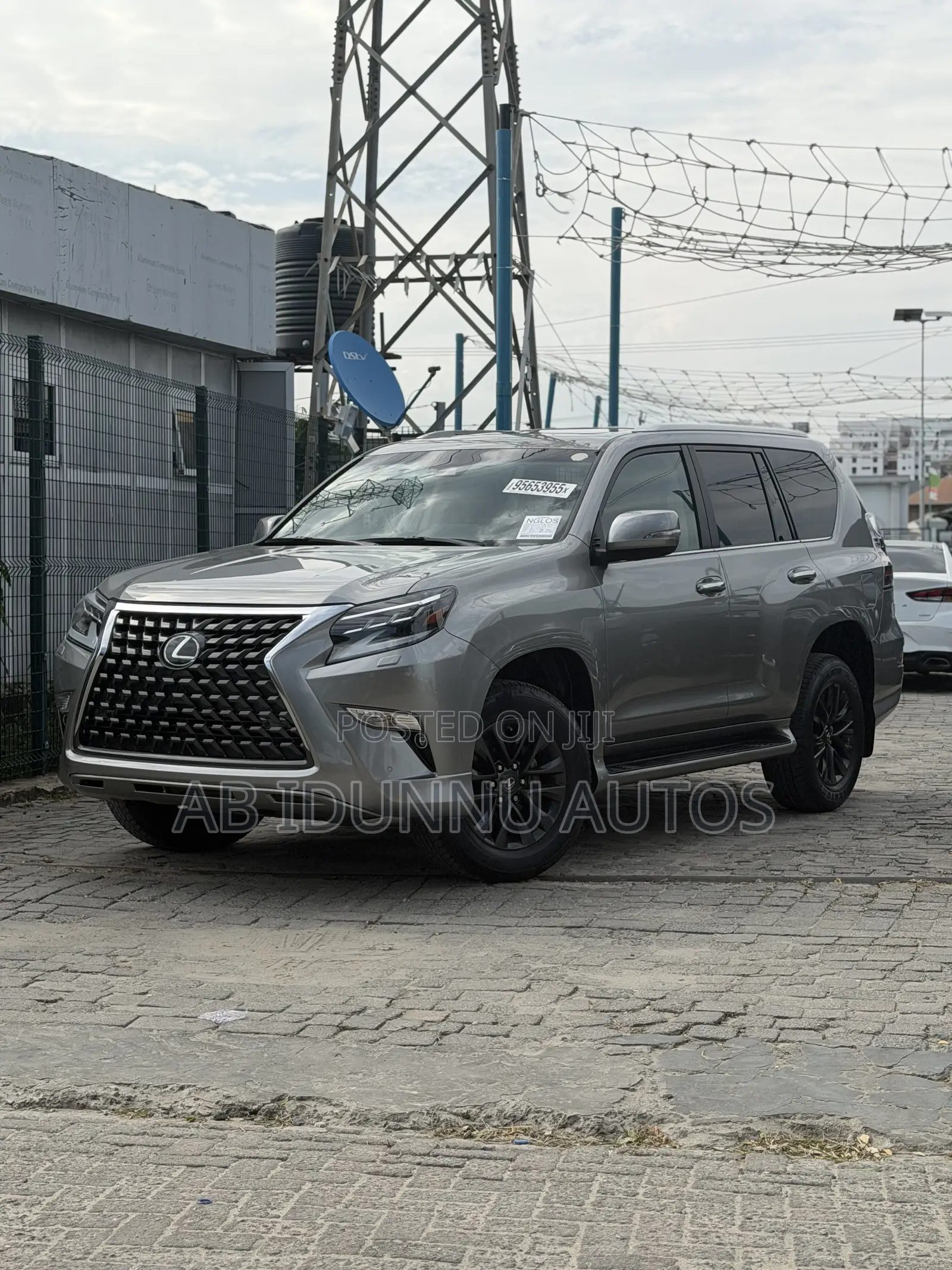 Lexus GX 460 AWD 2023 Gold