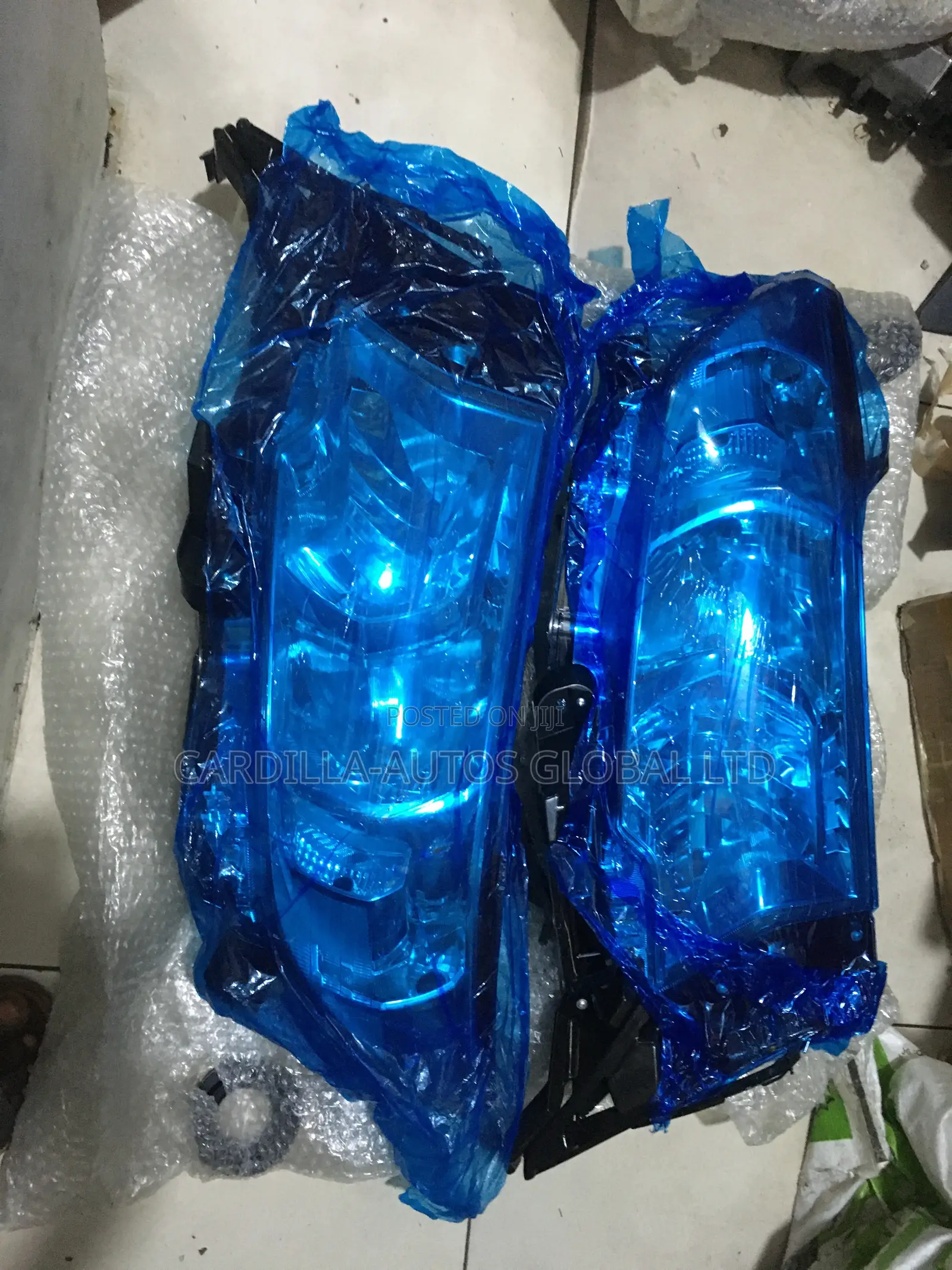 Head Light Toyota Prado 2018