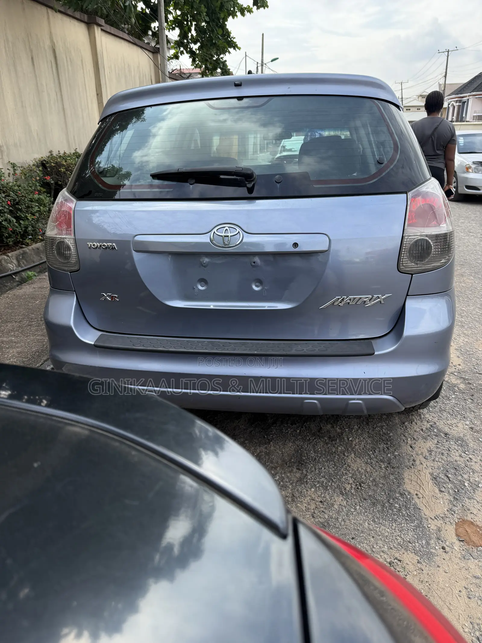 Toyota Matrix XR Hatchback FWD (1.8L 4cyl 4A) 2005 Blue