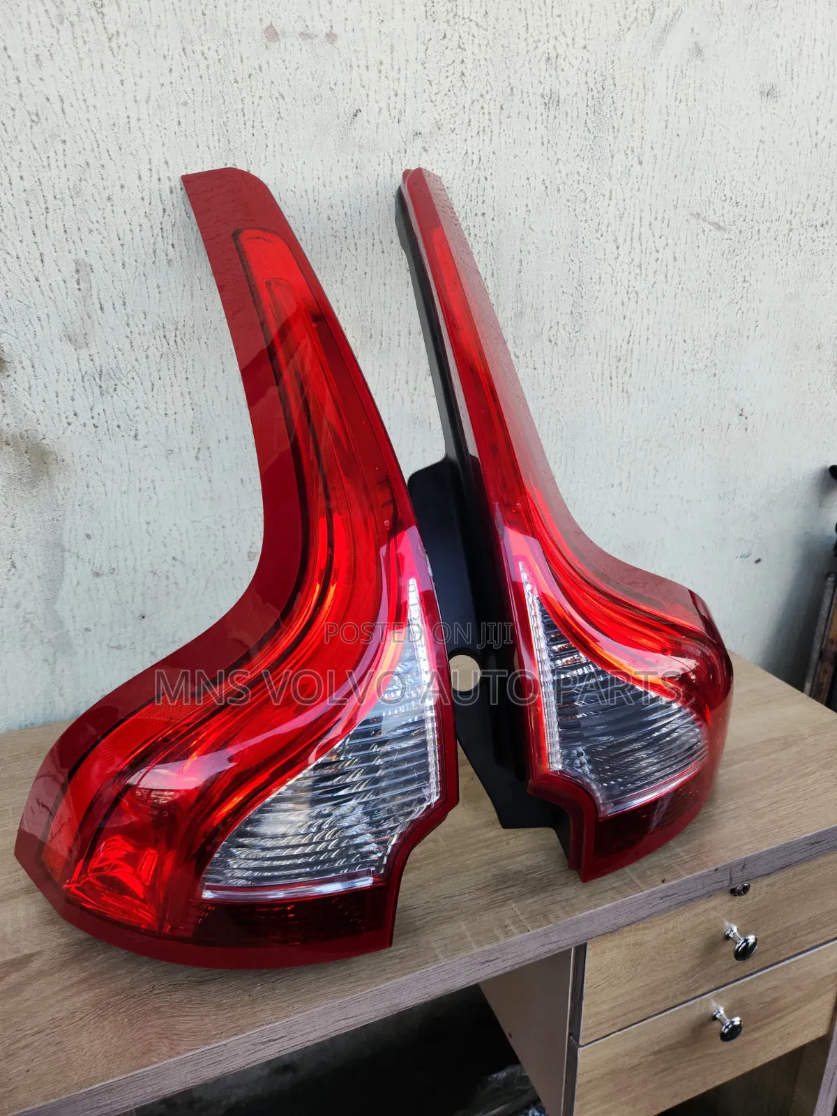 2010-2017 Volvo Xc60 Tail Light