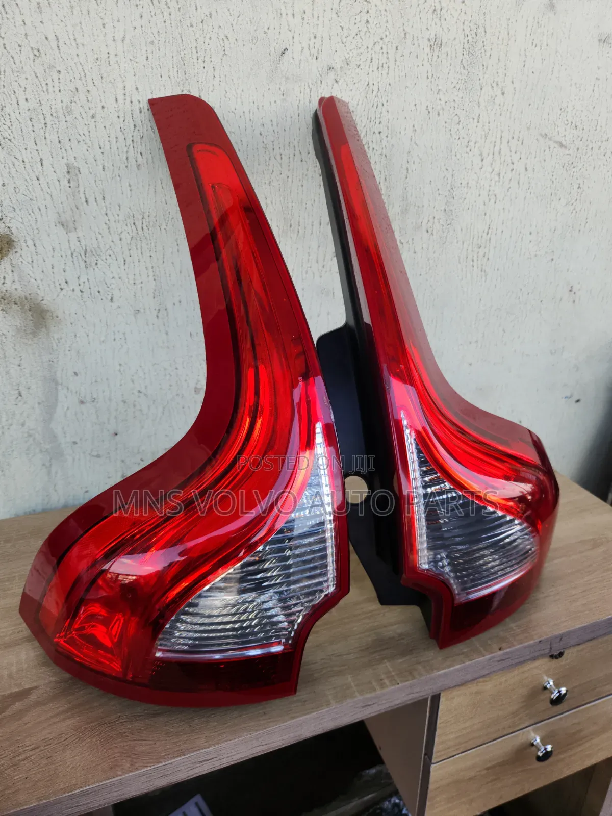 2010-2017 Volvo Xc60 Tail Light