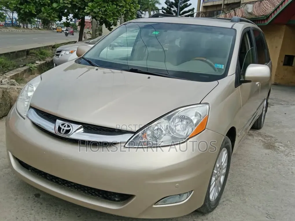 Toyota Sienna XLE Limited 2008 Gold