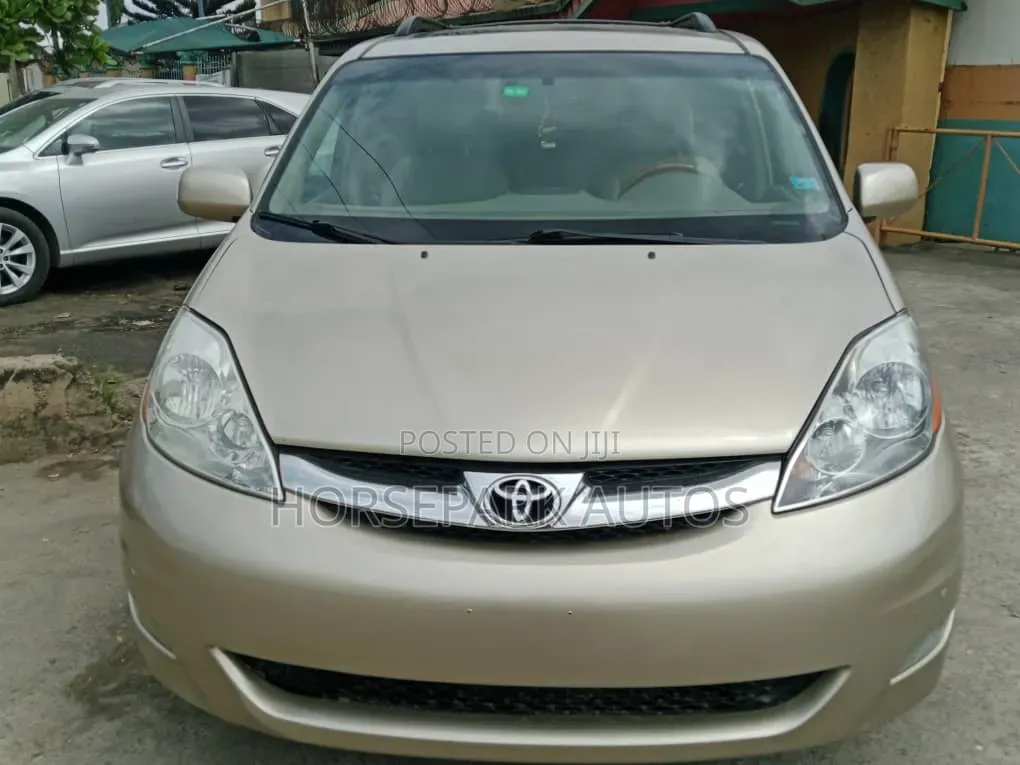 Toyota Sienna XLE Limited 2008 Gold