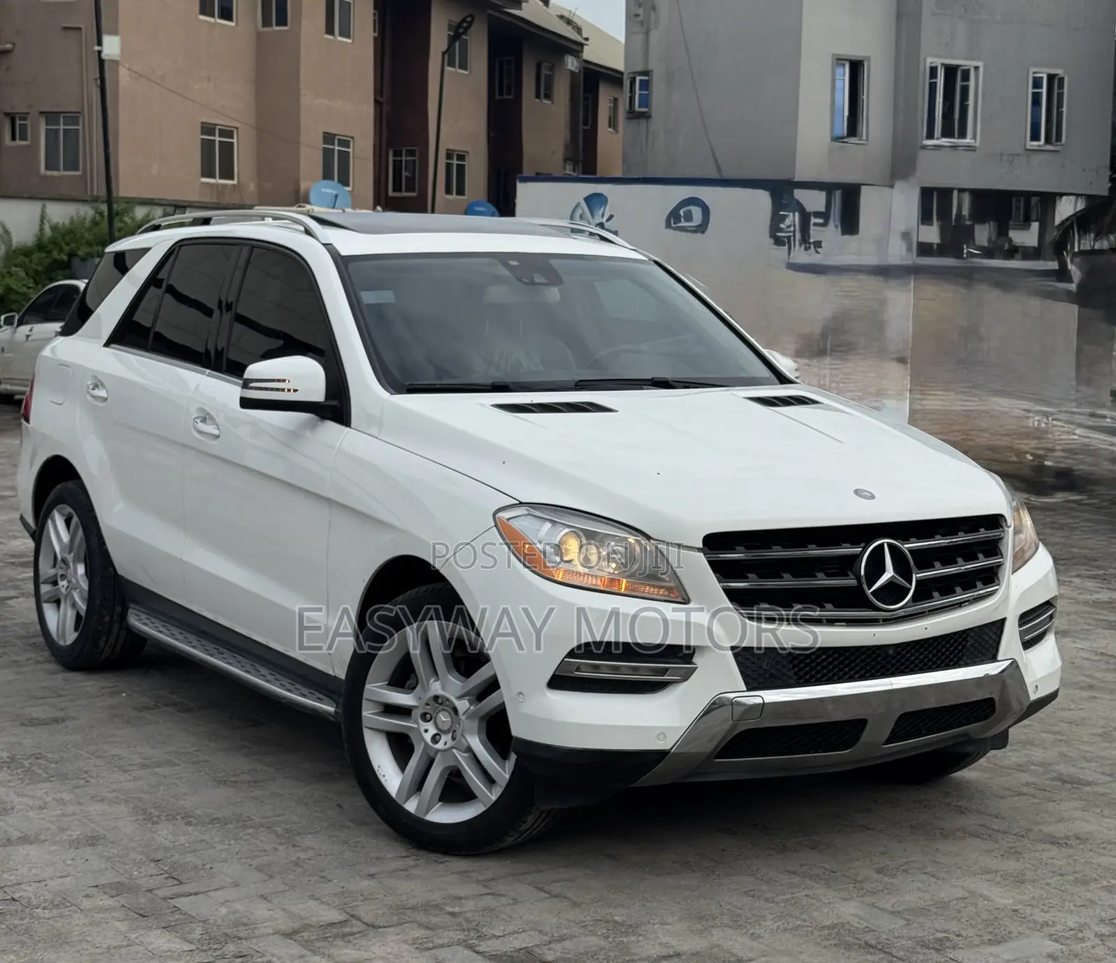 Mercedes-Benz M Class ML350 4MATIC 4dr SUV AWD (3.5L 6cyl 7A) 2015