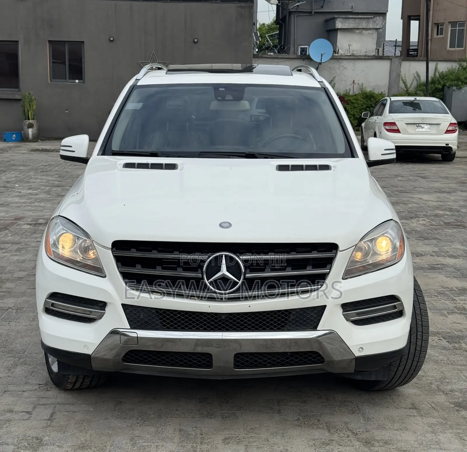 Mercedes-Benz M Class ML350 4MATIC 4dr SUV AWD (3.5L 6cyl 7A) 2015