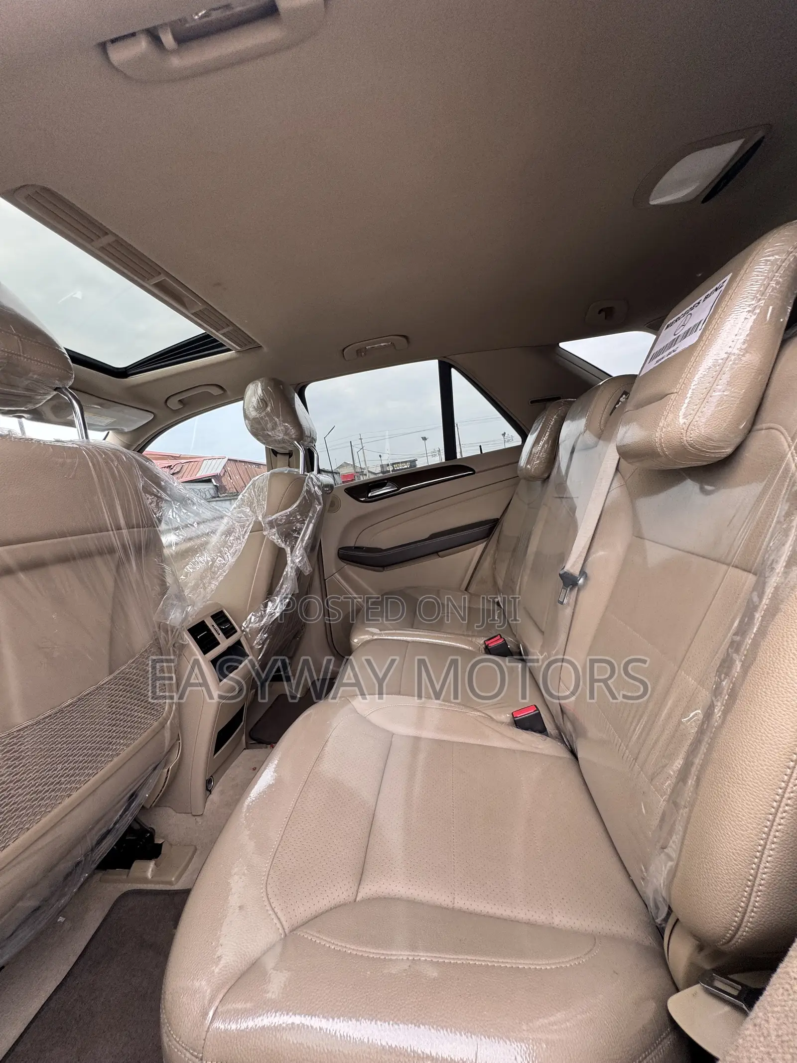 Mercedes-Benz M Class ML350 4MATIC 4dr SUV AWD (3.5L 6cyl 7A) 2015