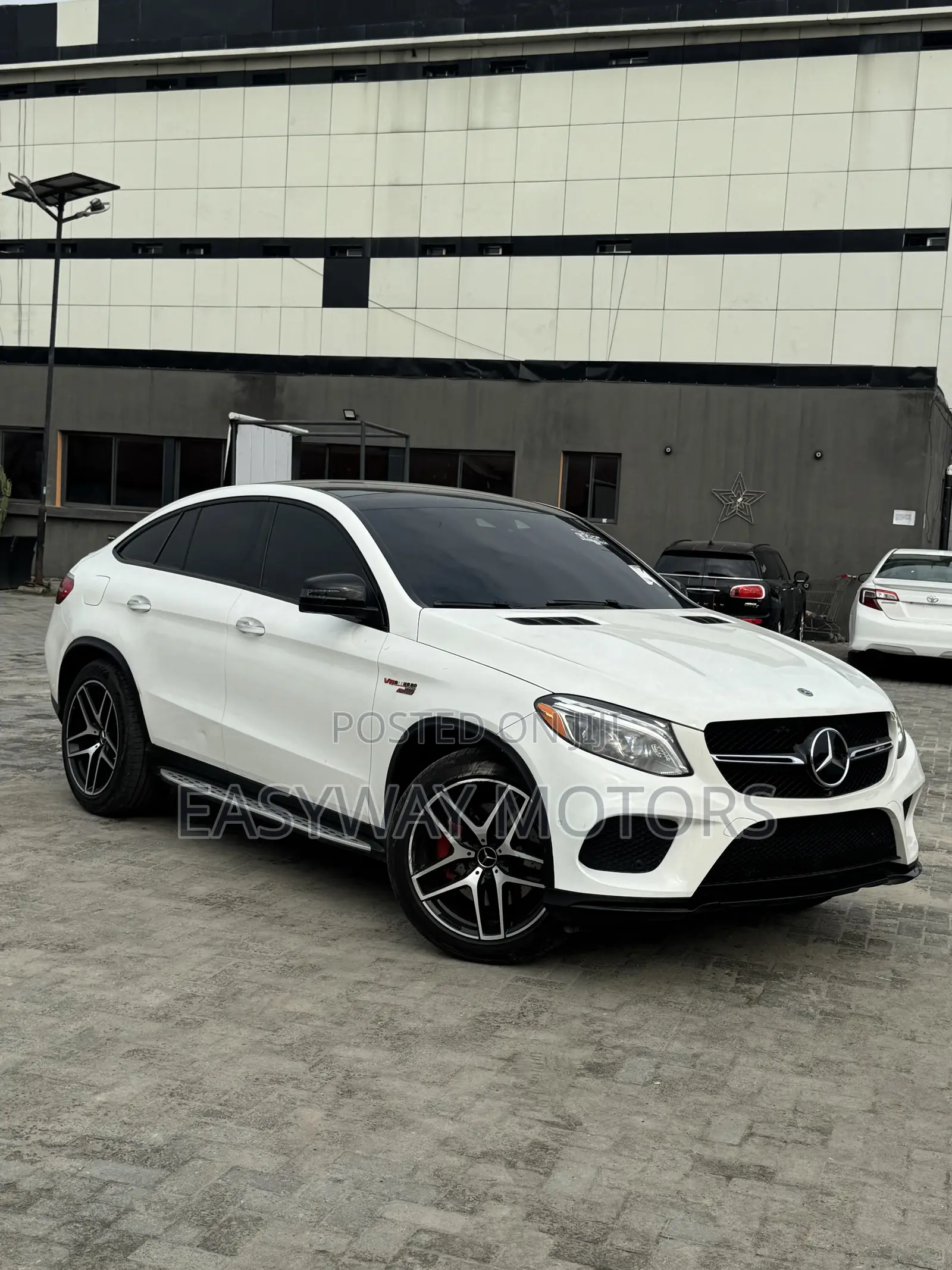 Mercedes-Benz GLE-Class AMG GLE 63 4MATIC 2019 White