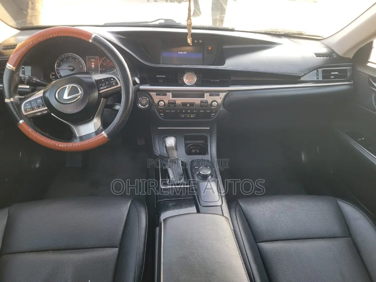 Lexus ES 2015 Black