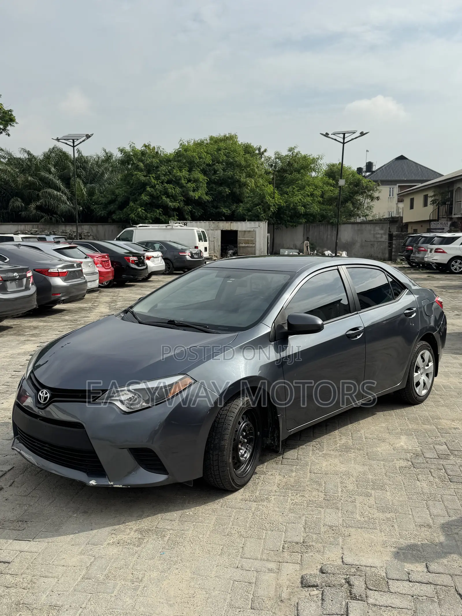 Toyota Corolla LE Eco 4dr Sedan (1.8L 4cyl CVT) 2014 Gray
