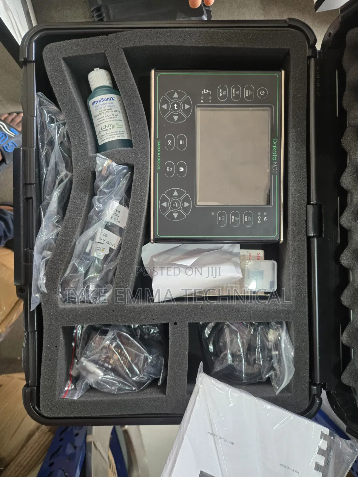 Dakota NDT Fx80-Dl Ultrasonic Flaw Detector and Thickness Gauge