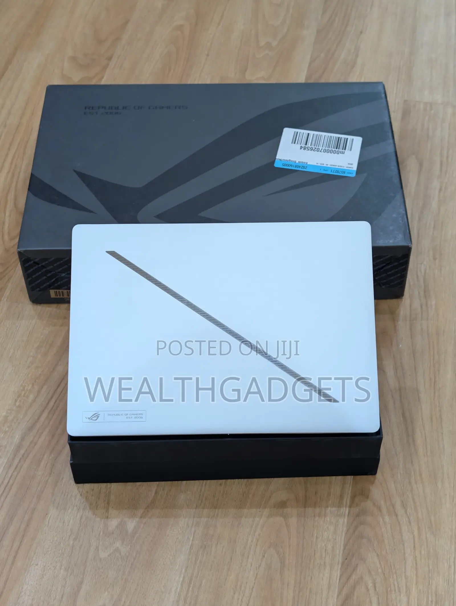 Laptop Asus ROG Zephyrus G14 32GB AMD Ryzen 9 SSD 1T