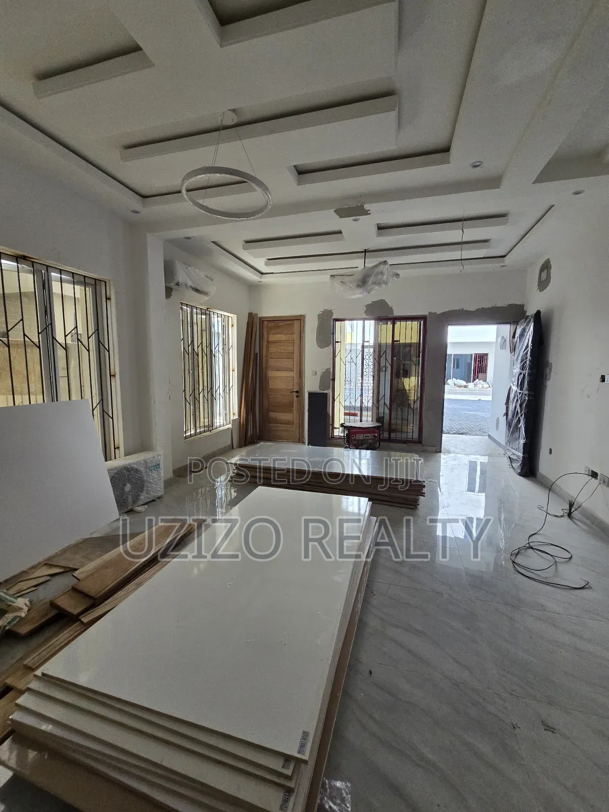 3bdrm Townhouse/Terrace in Lekki Phase 1 for sale