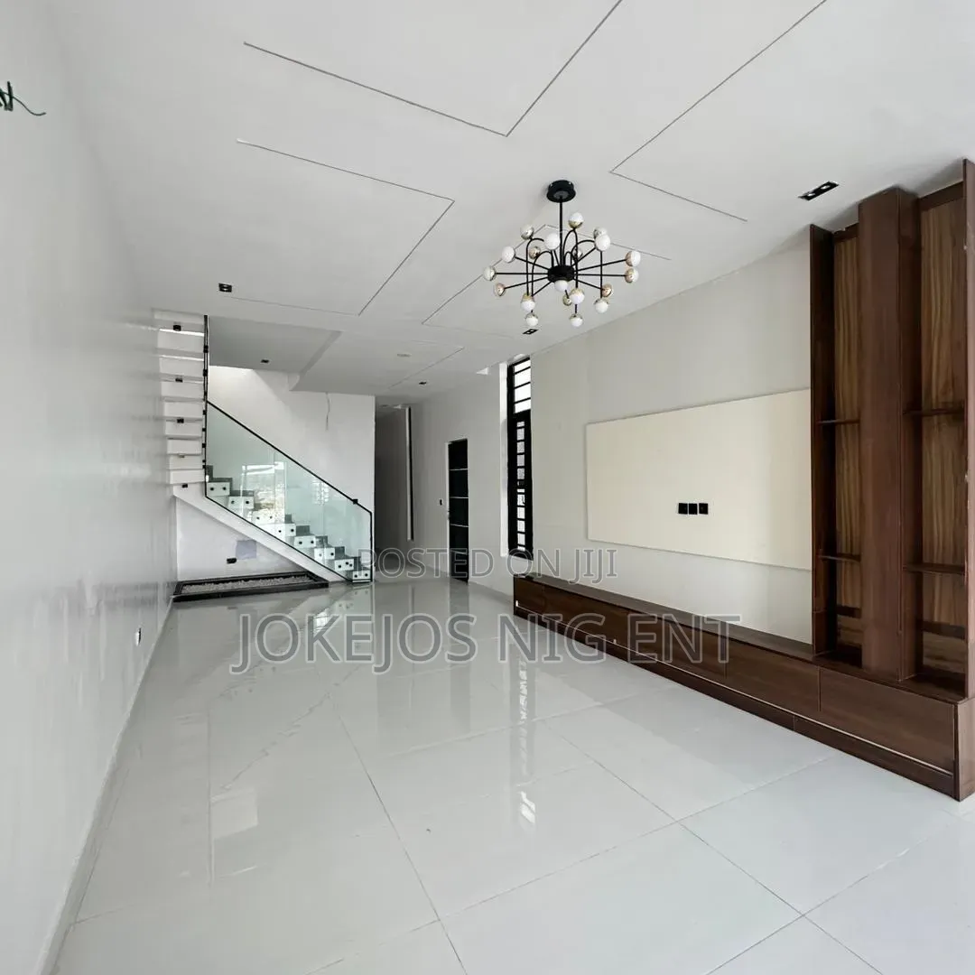 4bdrm Duplex in Lbs, Olokonla for sale