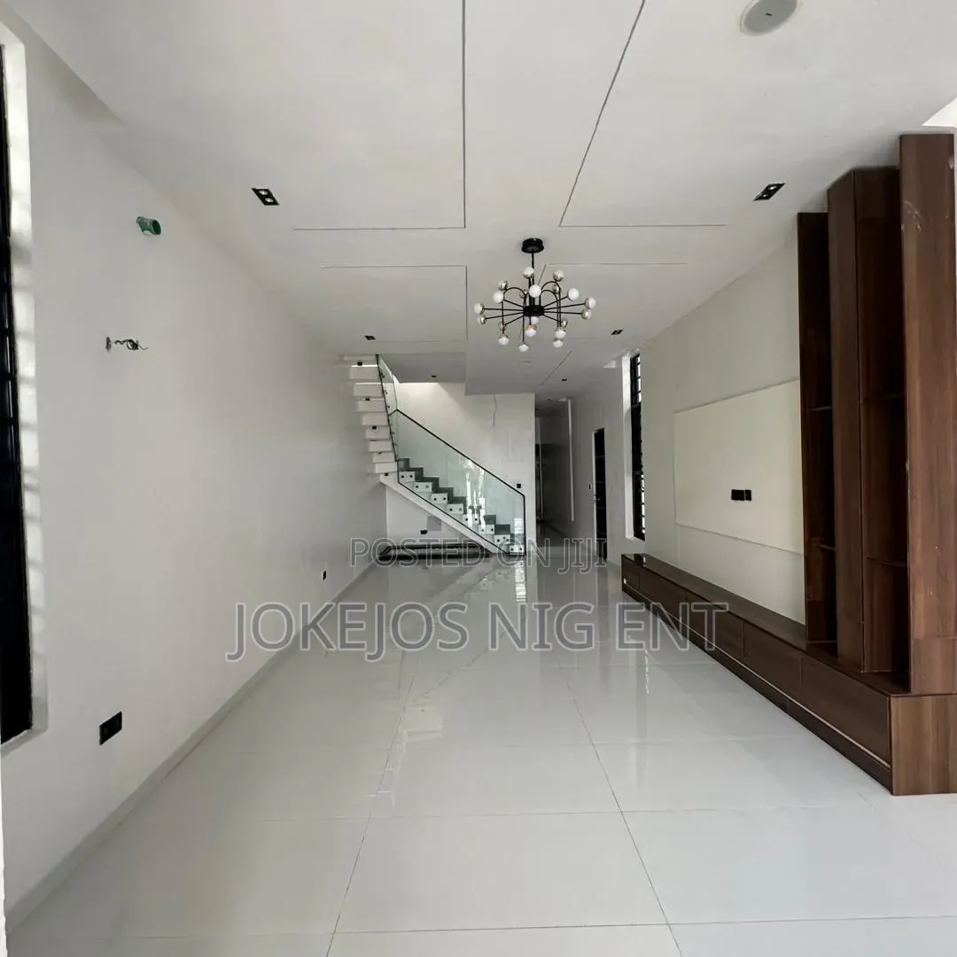 4bdrm Duplex in Lbs, Olokonla for sale