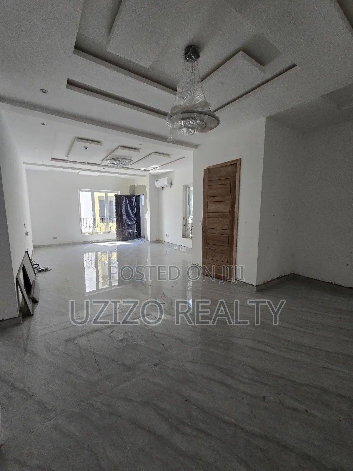 2bdrm Apartment in Lekki Phase 1 for sale