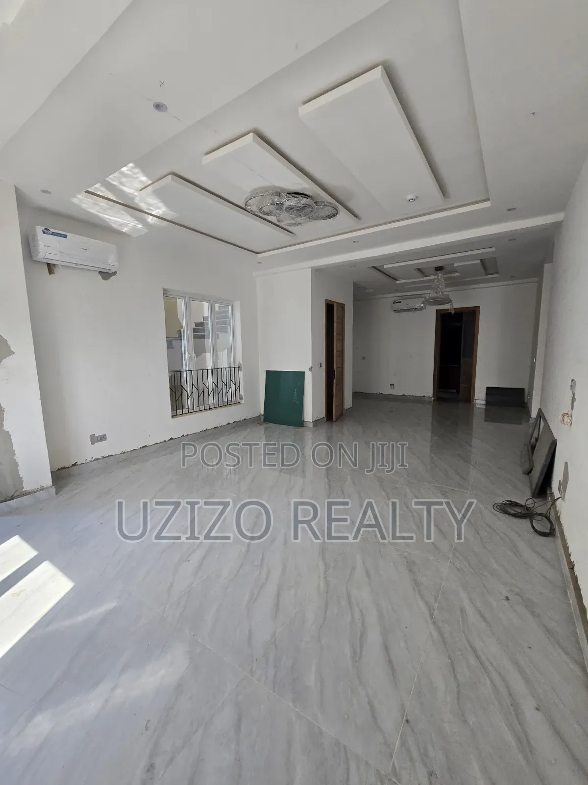 2bdrm Apartment in Lekki Phase 1 for sale