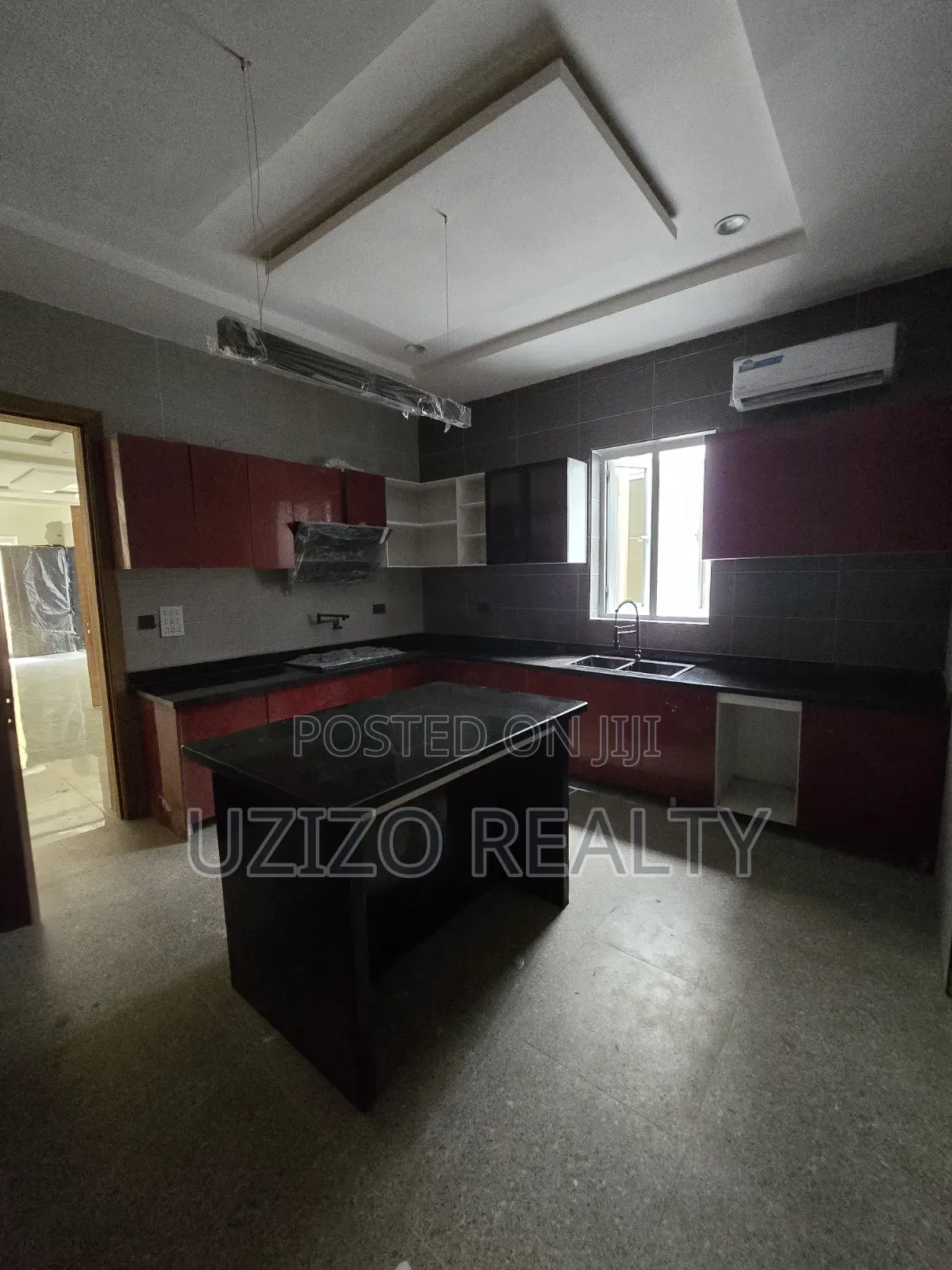 2bdrm Apartment in Lekki Phase 1 for sale