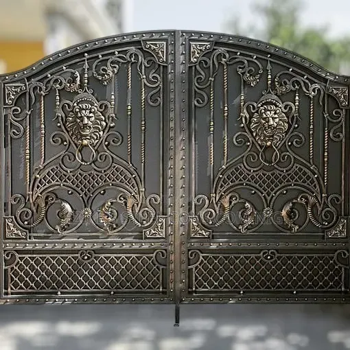 Royal Gate