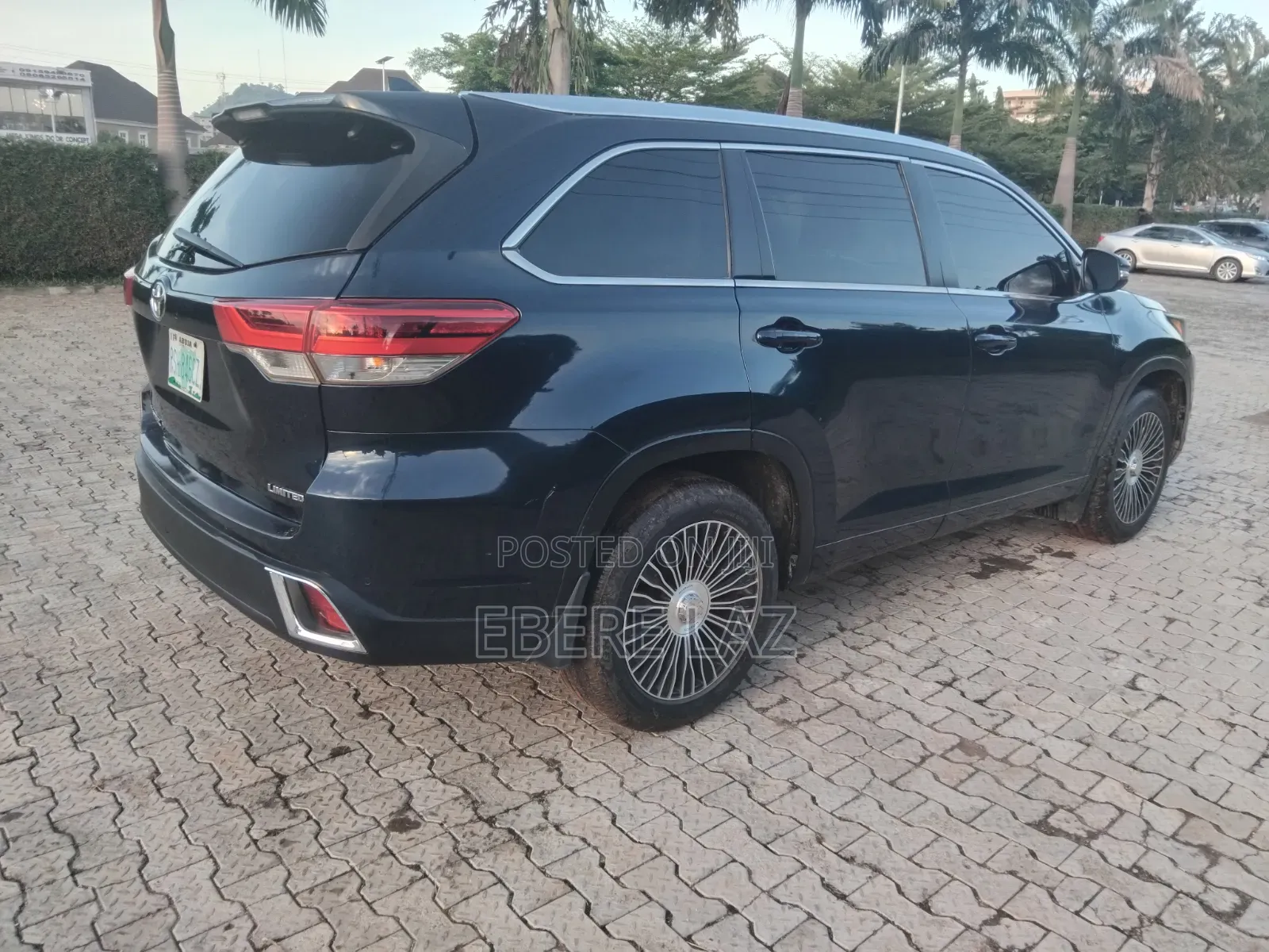 Toyota Highlander 2017 Black