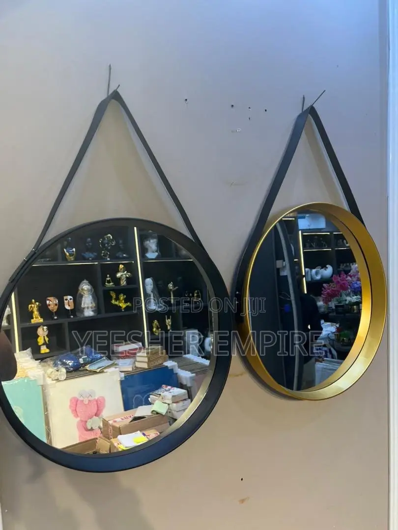 Belt Mirror