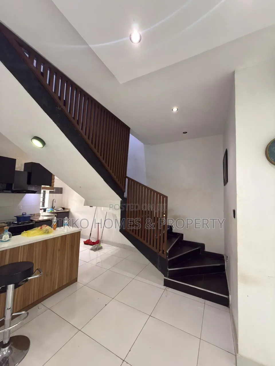 2bdrm Apartment in Ologolo for sale