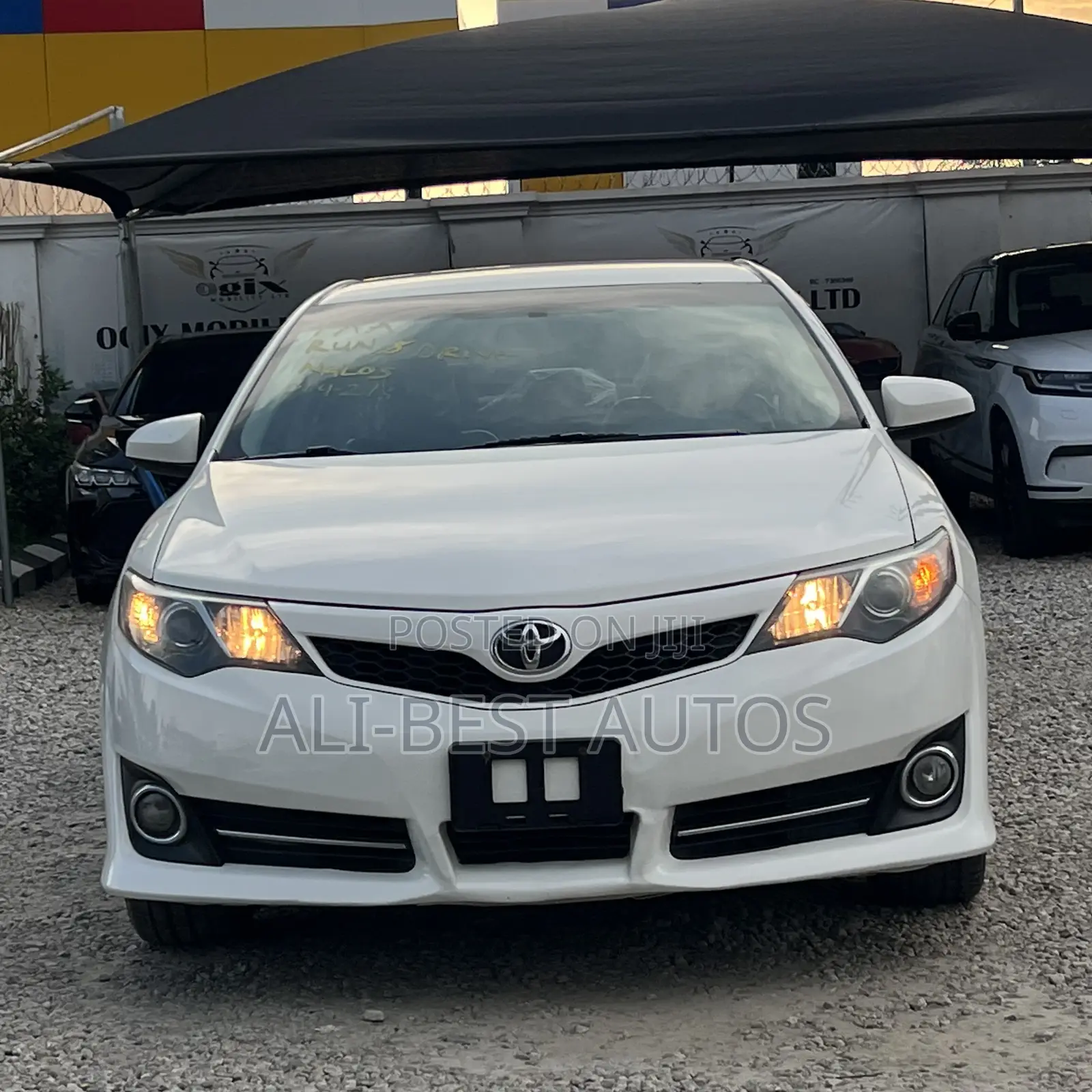 Toyota Camry 2014 White