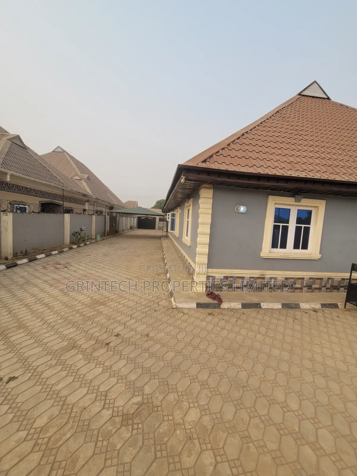 4bdrm Bungalow in Ita Sanni for rent