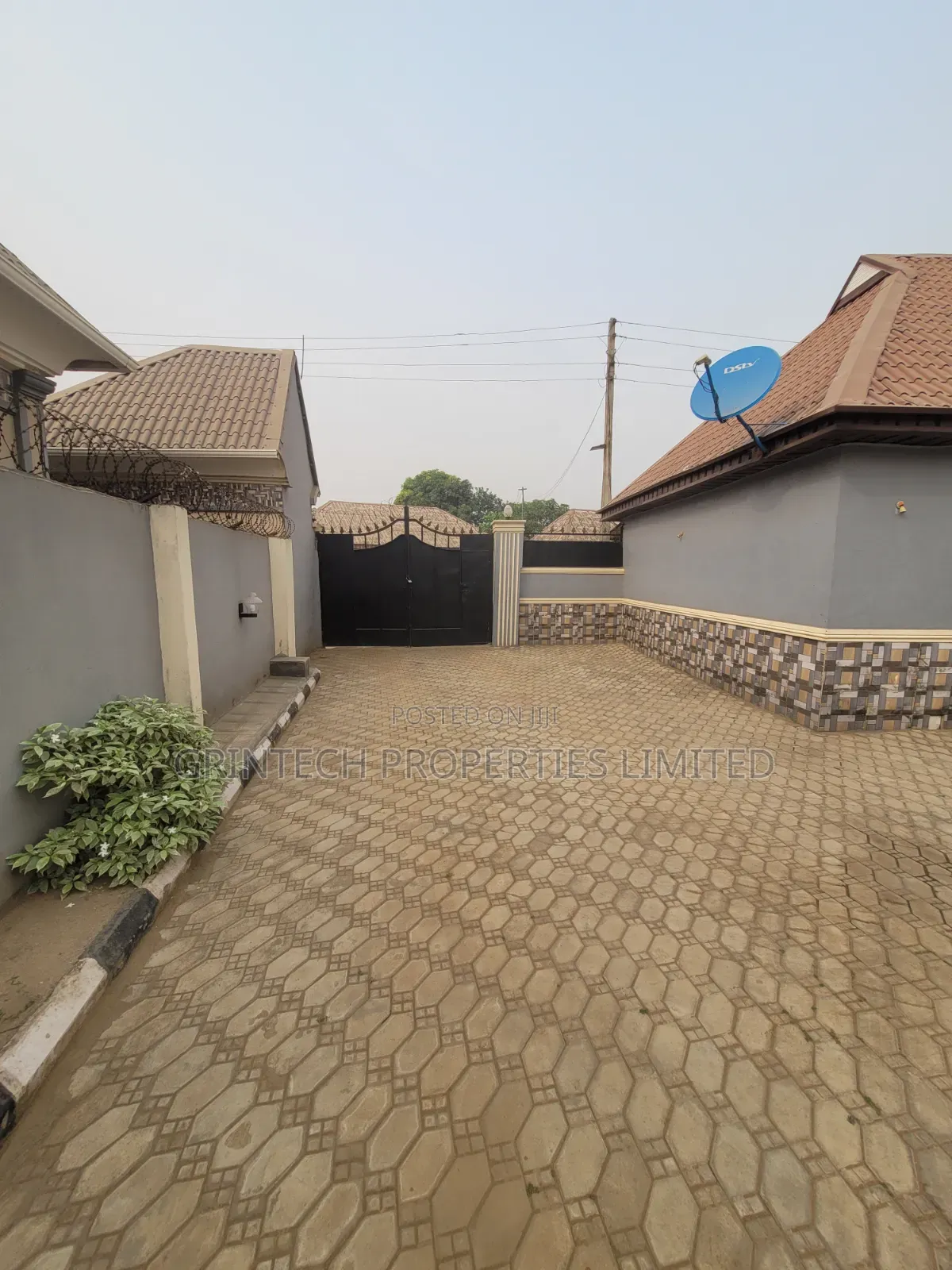 4bdrm Bungalow in Ita Sanni for rent