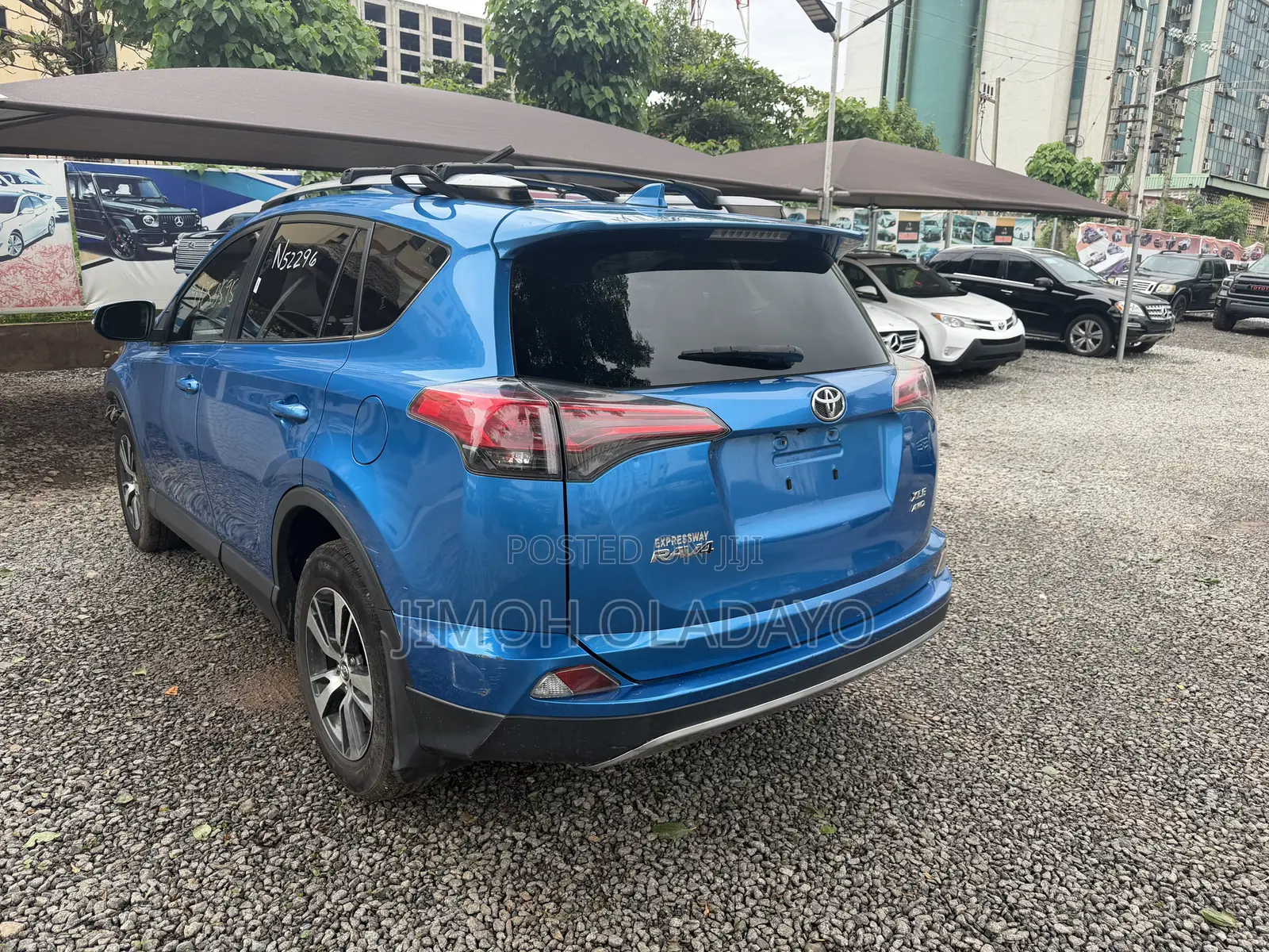 Toyota RAV4 XLE 4dr SUV AWD (2.5L 4cyl 6A) 2018 Blue