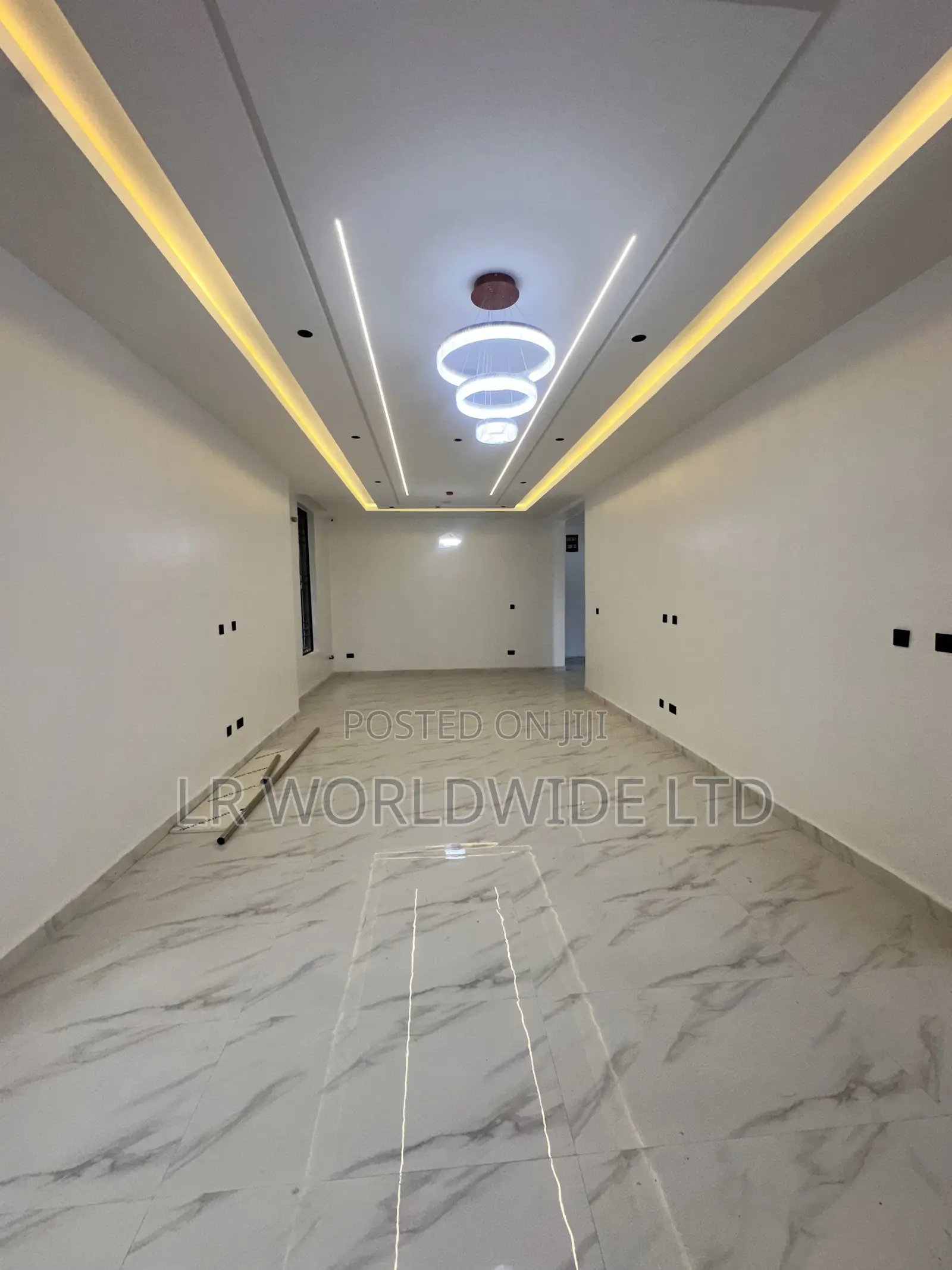 5bdrm Duplex in Apo Resettlement for sale