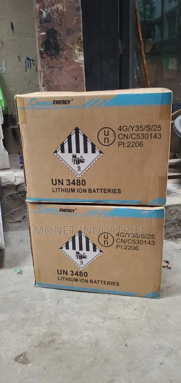 3.8kwh 12.8v 300ah Cworth Lithium Iron Phosphate Battery