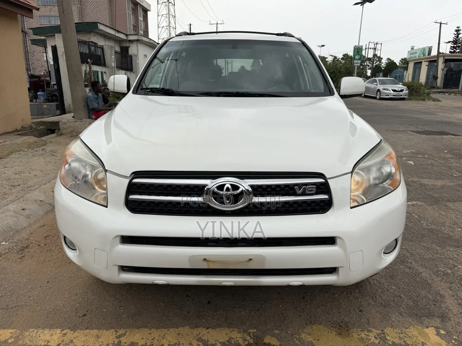 Toyota RAV4 Limited V6 2007 White