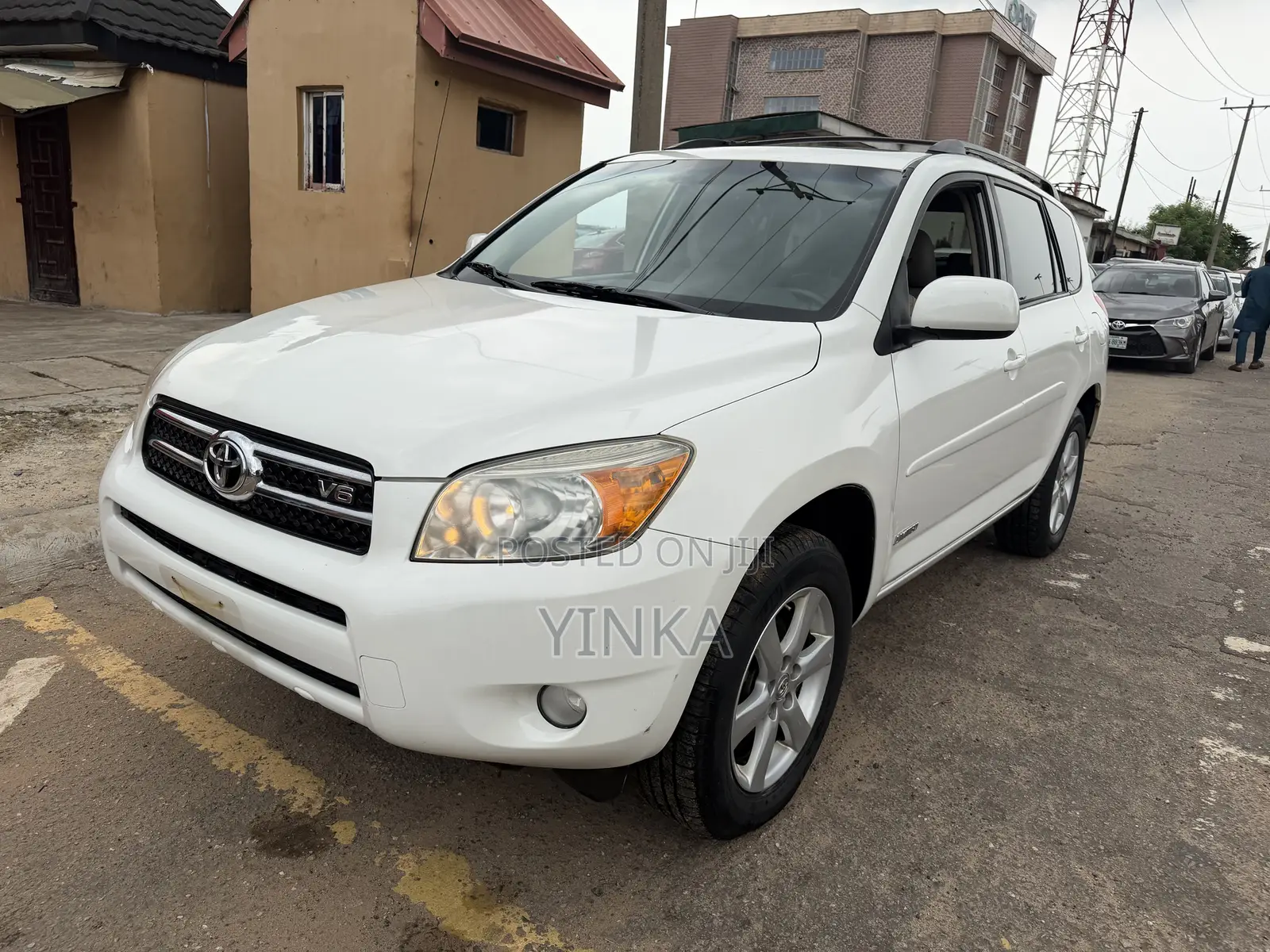 Toyota RAV4 Limited V6 2007 White