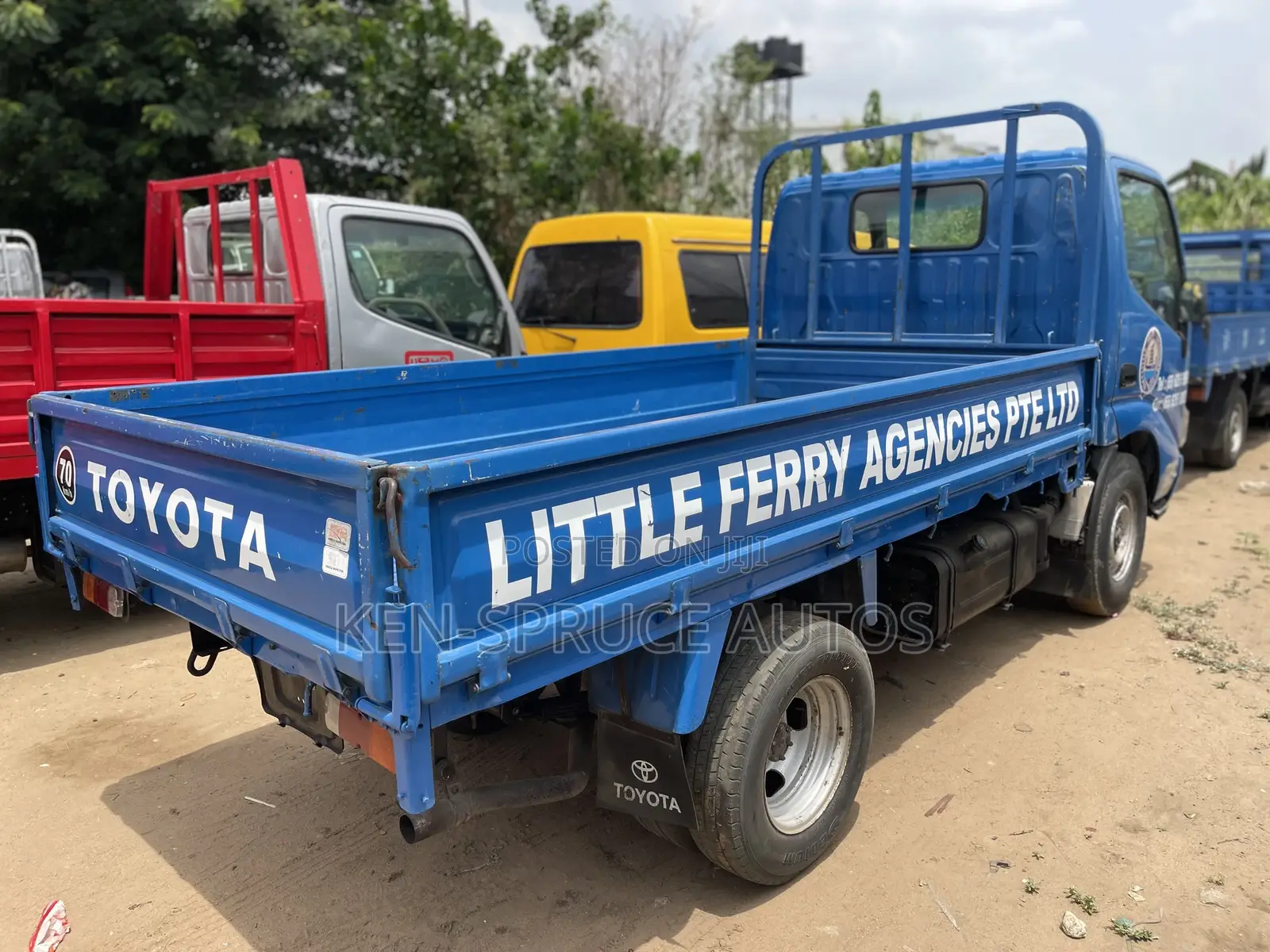 Toyota Dyna 200 2rz 2007 Blue