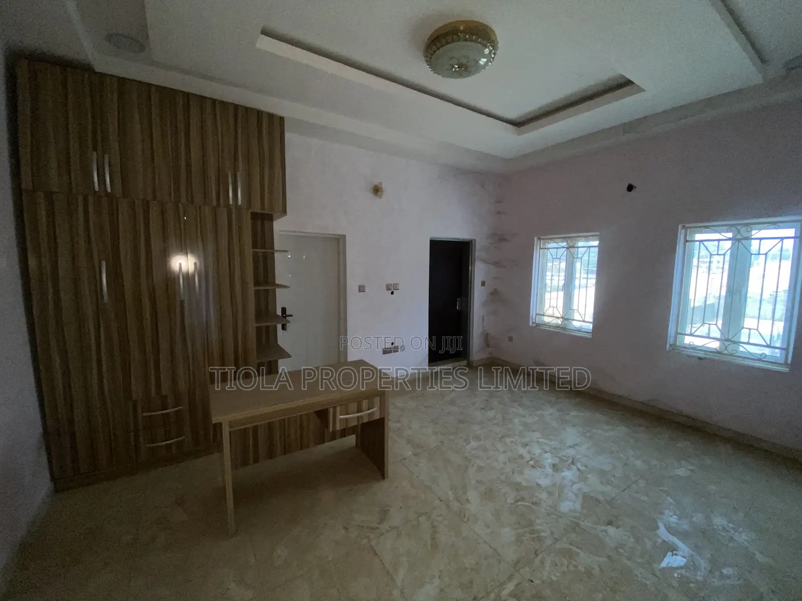 3bdrm Duplex in Goldcity Estate, Sabon Lugbe for rent