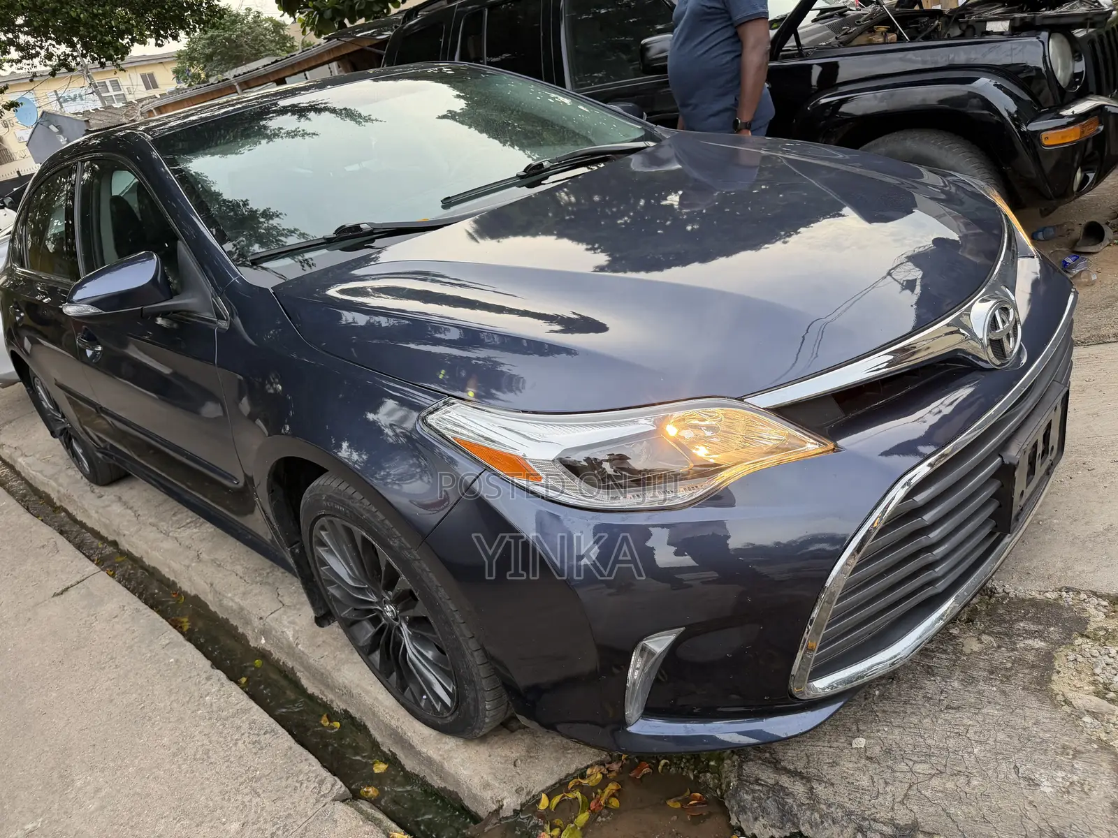 Toyota Avalon Touring Sedan FWD (3.5 6cyl 6A) 2017 Blue