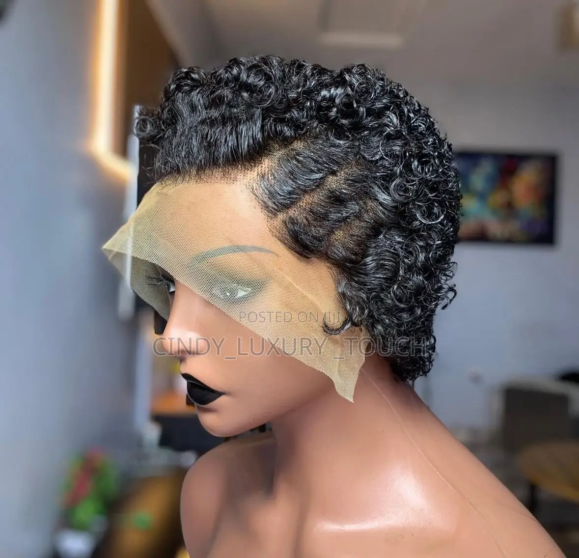 Cindy Luxury Touch