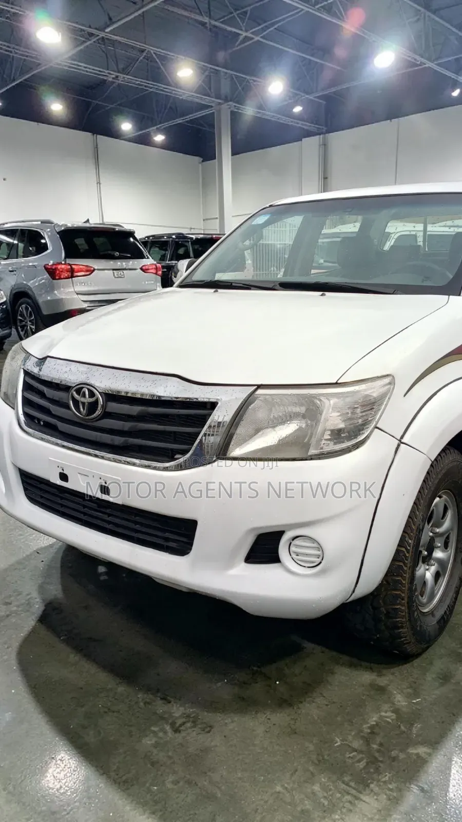 Toyota Hilux 2013 White