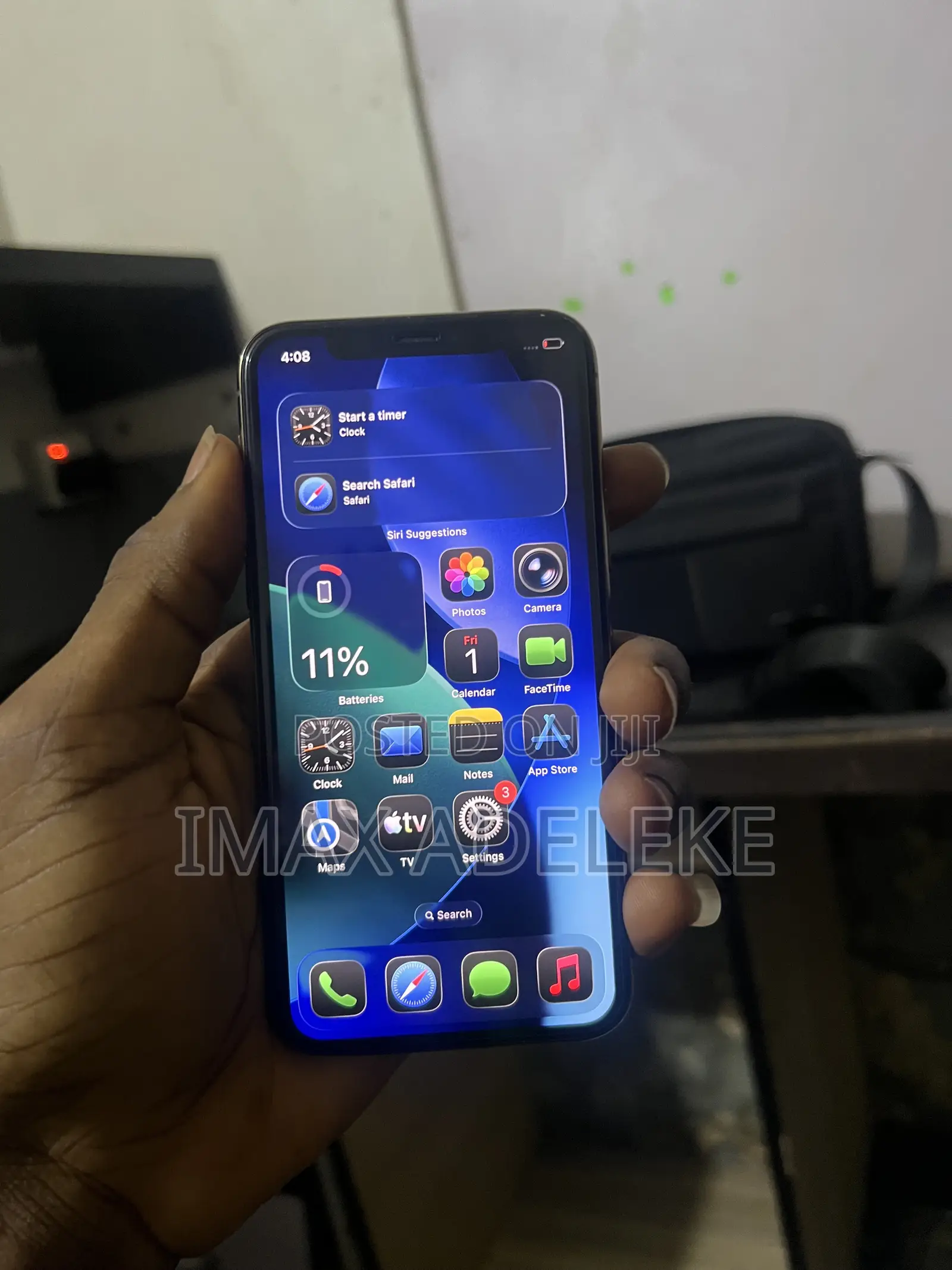 New Apple iPhone 11 Pro 256 GB Gold