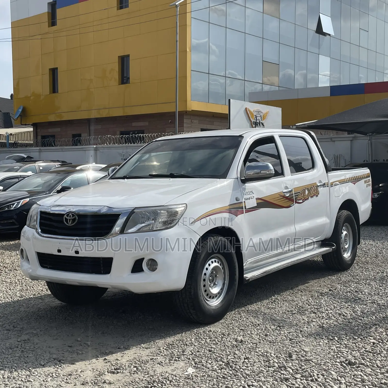 Toyota Hilux 2009 White