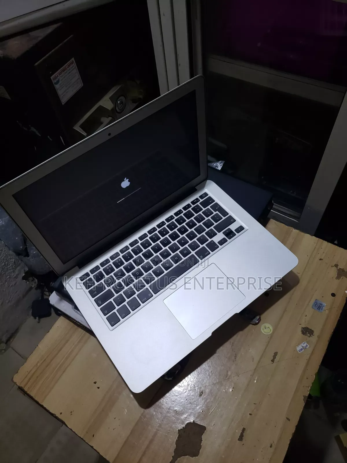 Laptop Apple MacBook Air 2015 8GB Intel Core i5 SSD 128GB