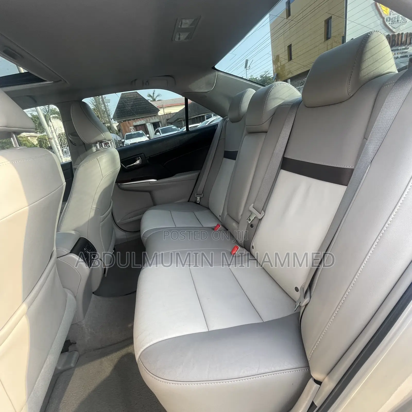 Toyota Camry 2014 Silver
