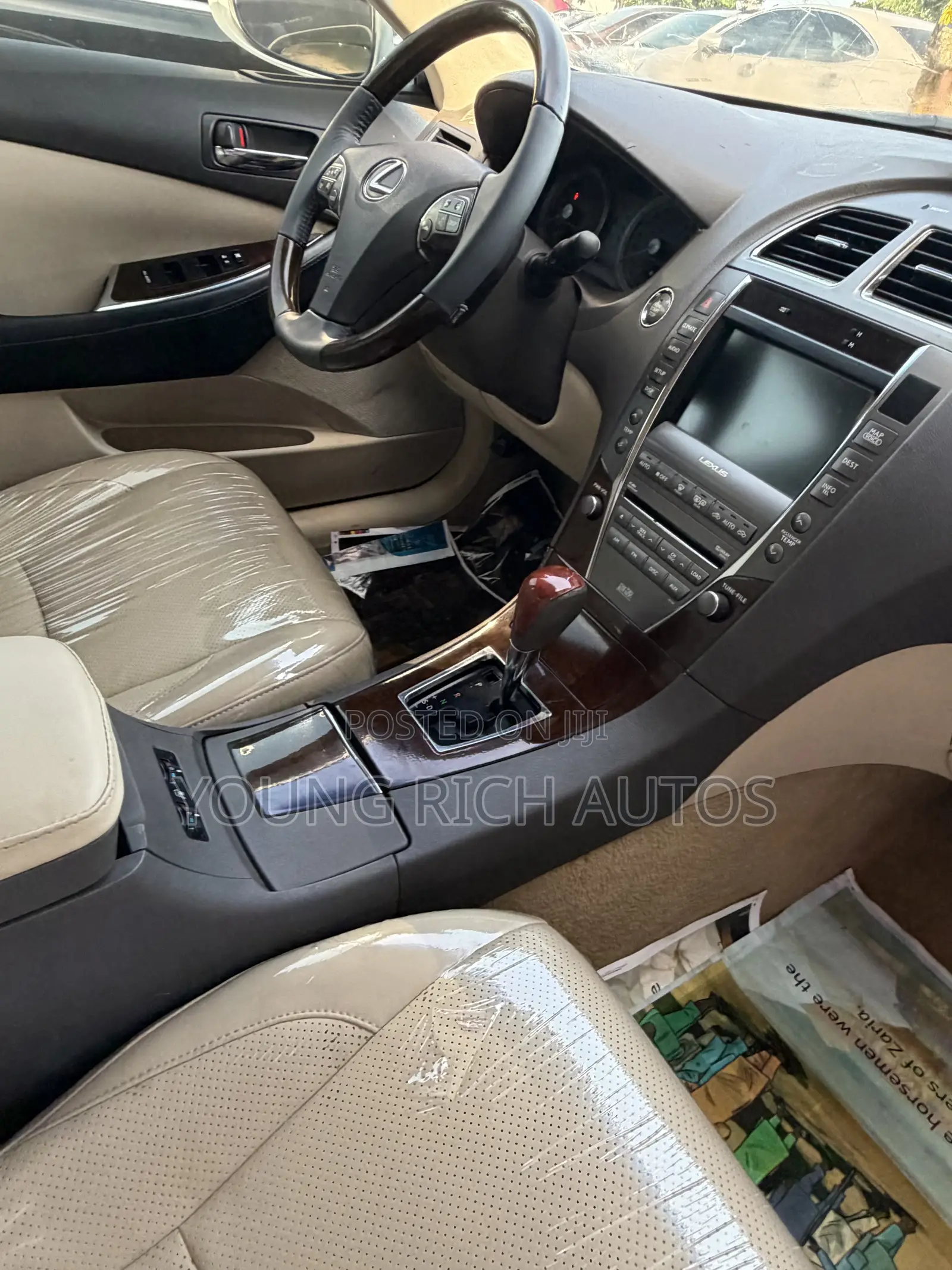 Lexus ES 350 2011 White