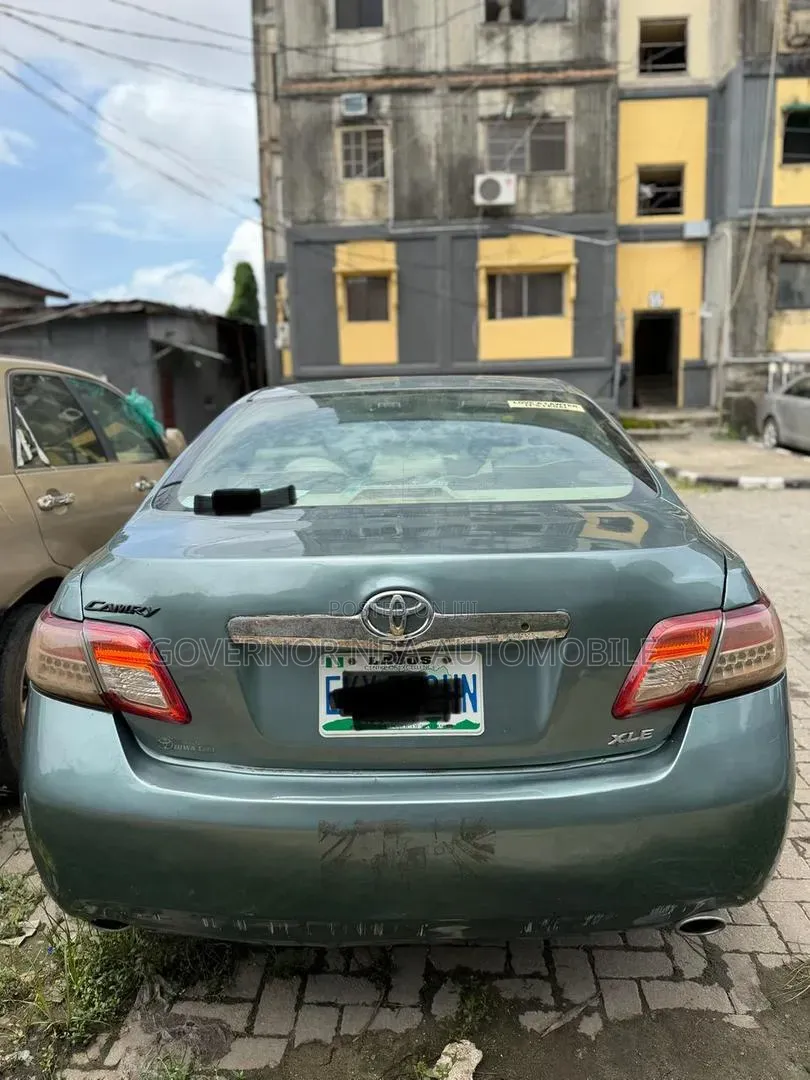 Toyota Camry 2008 Blue
