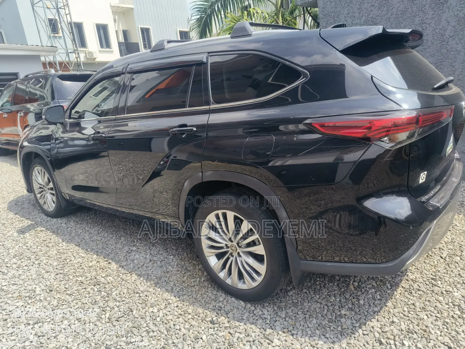 Toyota Highlander Platinum FWD 2024 Black