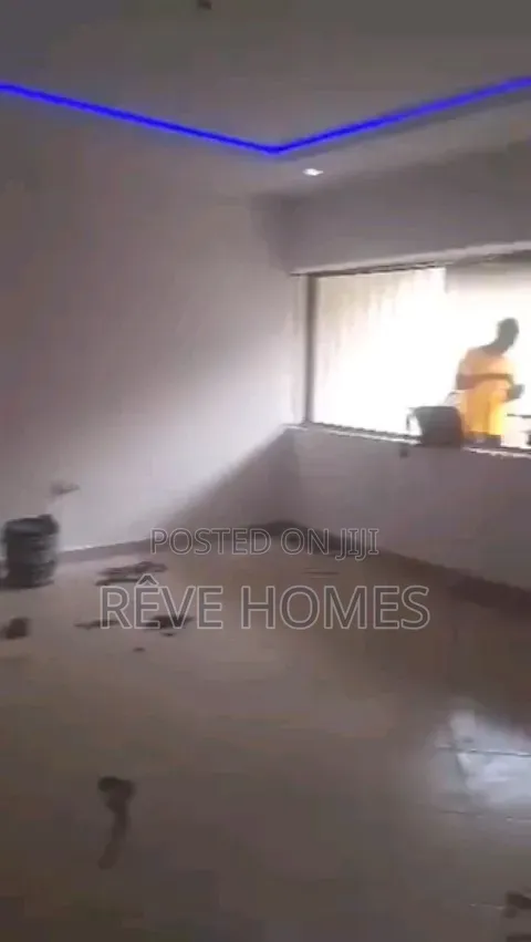 3bdrm Apartment in Shomolu for rent